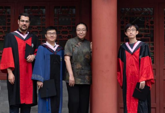 清北毕业生也找不到工作吗,211毕业感叹上海找工作难