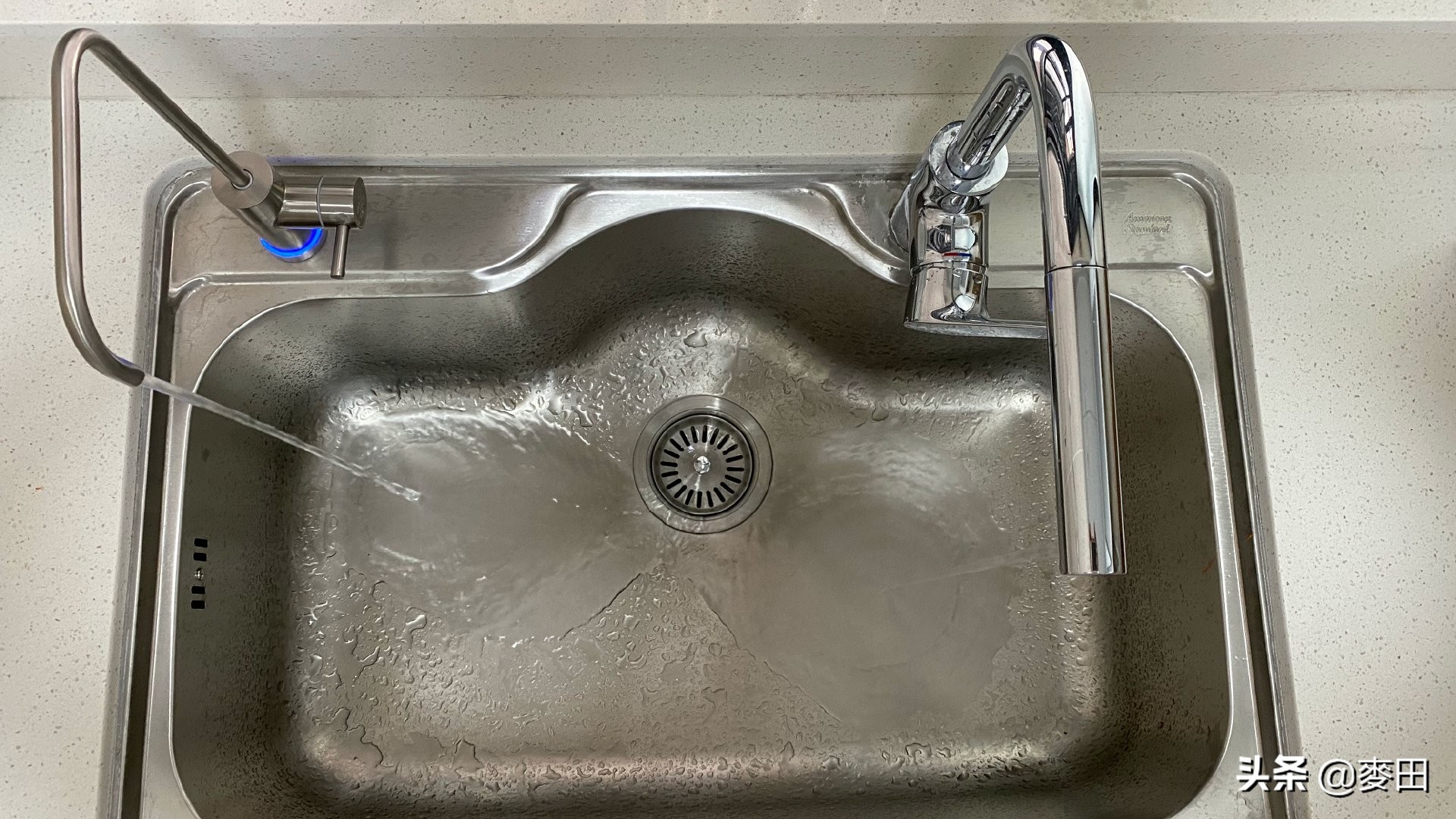 健康饮水新型净水器,饮水健康关注饮水安全