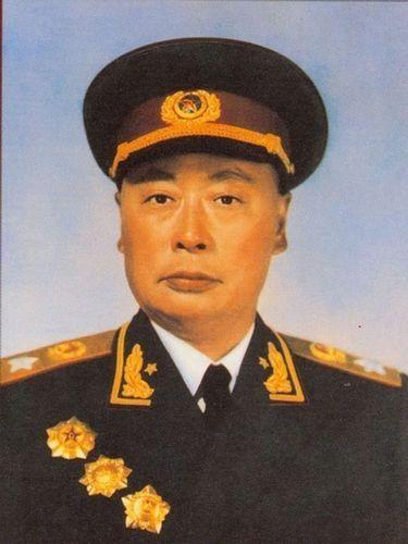 陈毅追悼会即将开始，毛*东泽**：我要参加！周恩来：提高追悼会尺寸