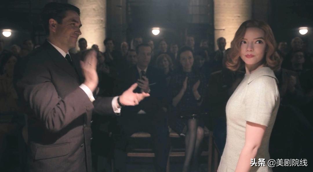 刚开播就飙到9.6分netflix,netflix爆款新剧