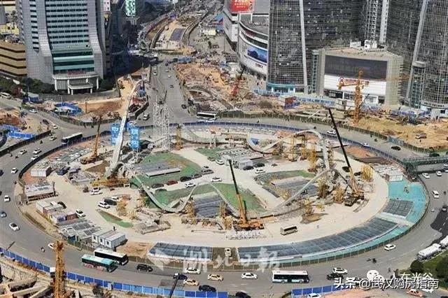 光谷广场星河全景,光谷广场综合体
