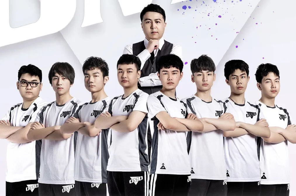 他们20岁年入千万，成为时代偶像，代价却无比残酷