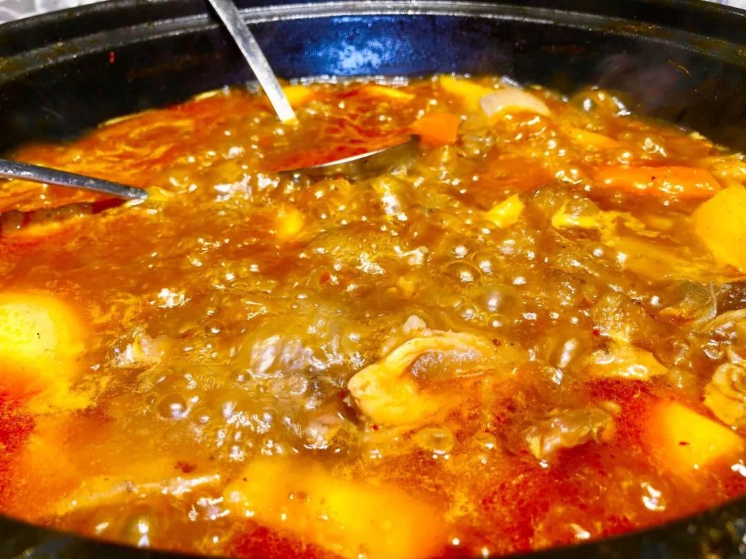 长春80后小伙做了十多年餐饮，如今进军筋头巴脑，中年人最爱吧