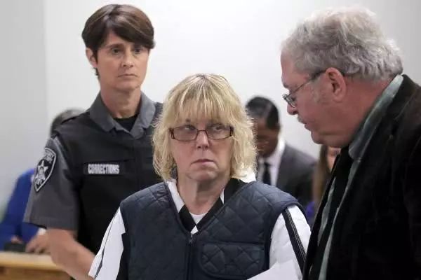 真人真事改编英国监狱电影,真实故事改编越狱视频