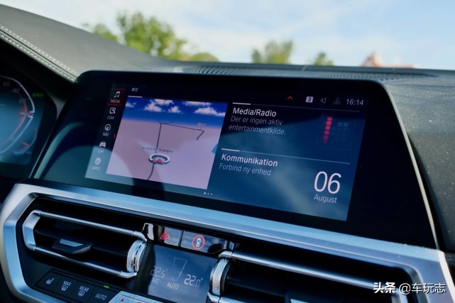 试驾宝马4系四门轿跑车2021款,宝马全新bmw4系双门轿跑车多少钱