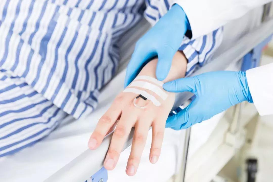 一家两个人得癌是否有癌症基因,泉州一家7兄妹癌症