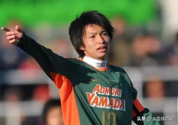 足球青训打学生,足球青训队很强吗