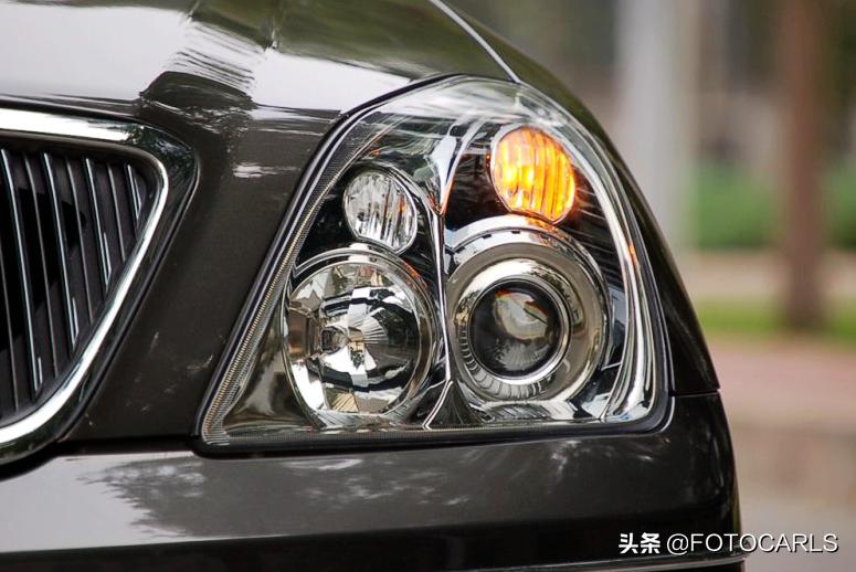 别克老款君越全新车,别克君越老款现在还值得入手么