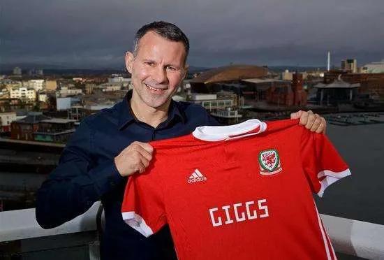 执教自己top10！实况21赛季十大既是教练又是球员的传奇