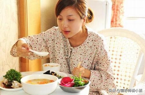 十月怀胎一朝分娩关注营养及休息,怀胎十月营养补充大全