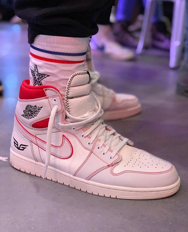 一封情书1020,aj1兔八哥上脚测评