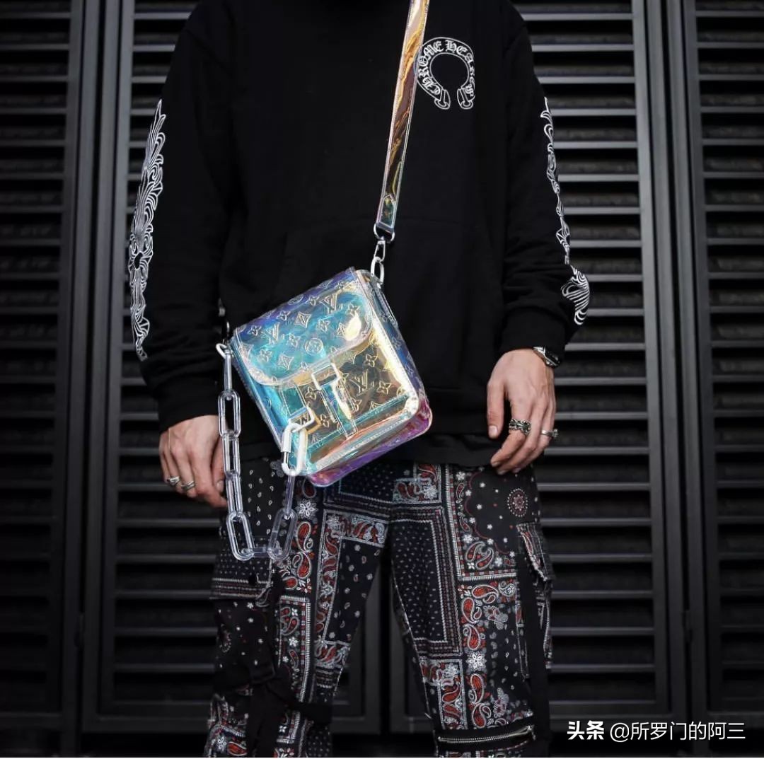 还在谨慎呵护奢侈品吗人家已经开始拆奢侈品了