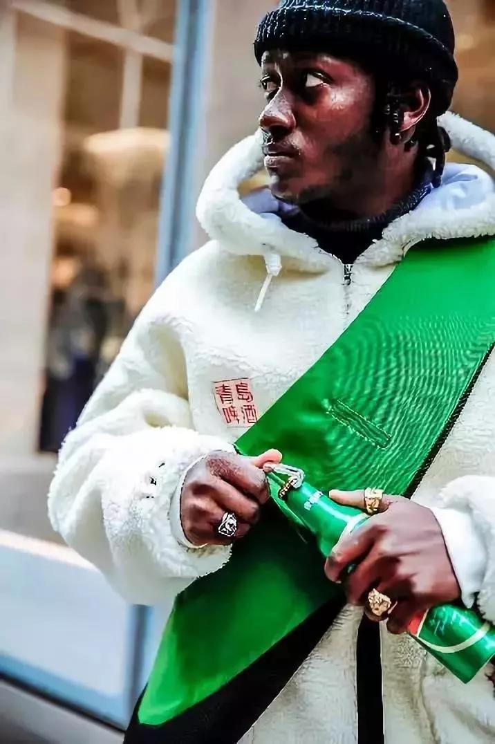 国潮风阿迪,国潮卫阿迪达斯