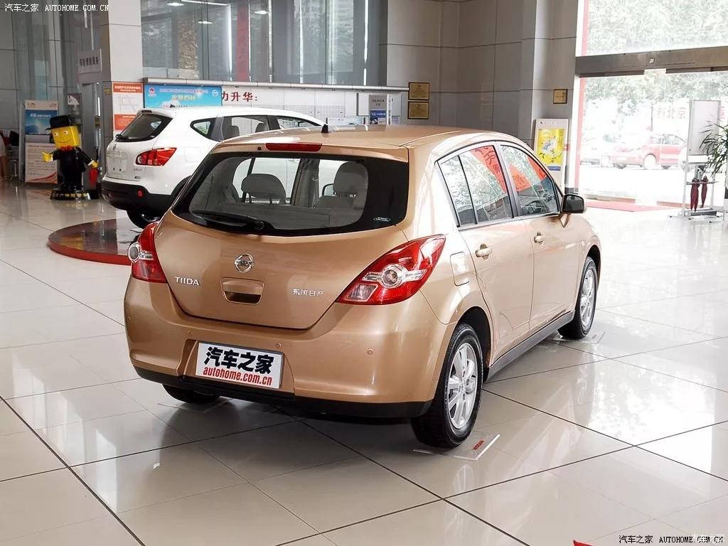 加92号汽油的20万左右的车,加92号油30万左右轿车