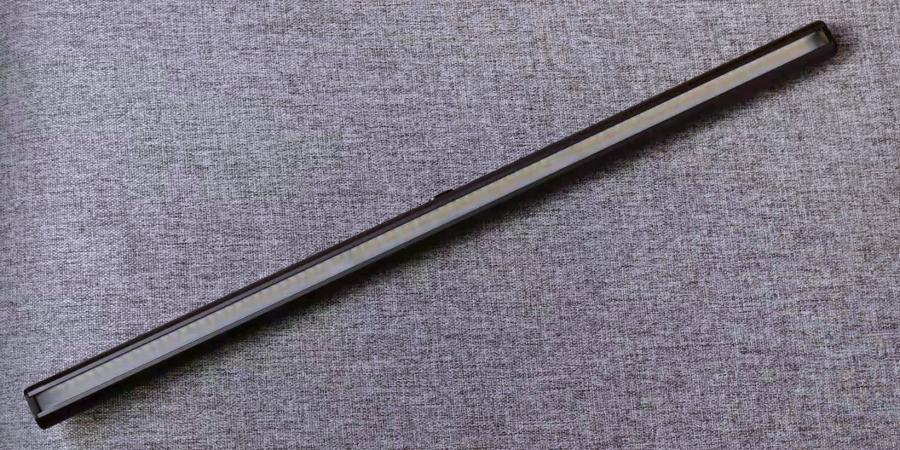 联想拯救者后置led灯,联想拯救者背板灯光