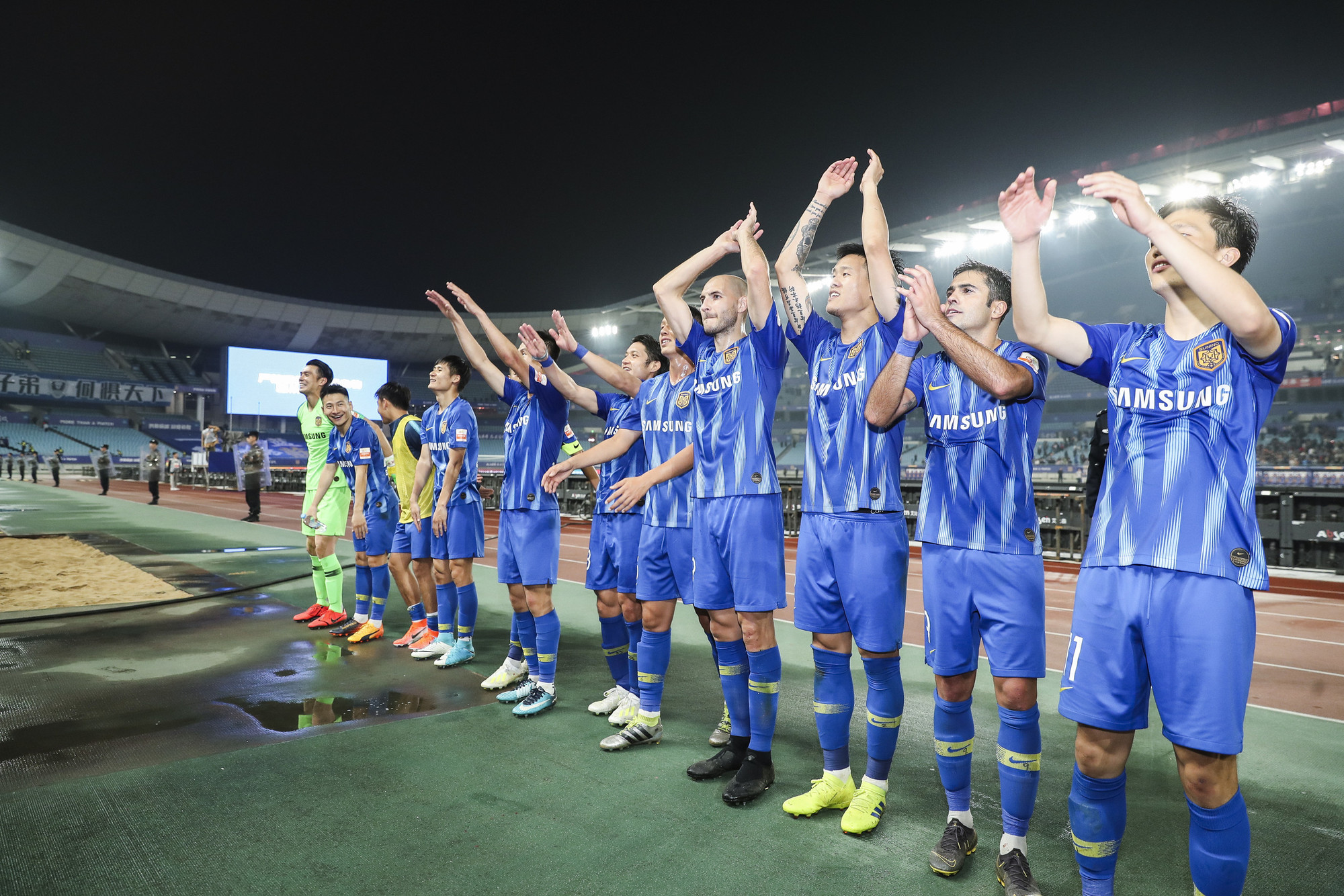 中超前6轮积分榜,中超前3强