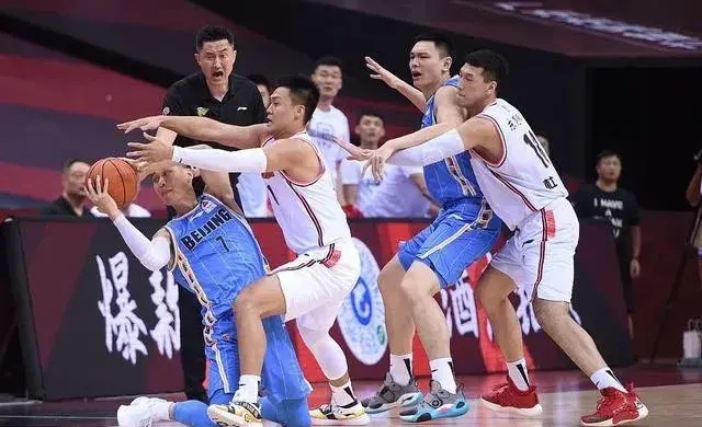 林书豪终究不是马布里，书豪600字长文道歉:对不起，不后悔来北京