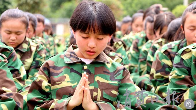 风雨同舟感恩同行｜绥阳职校举行2019届新生感恩励志素质拓展活动