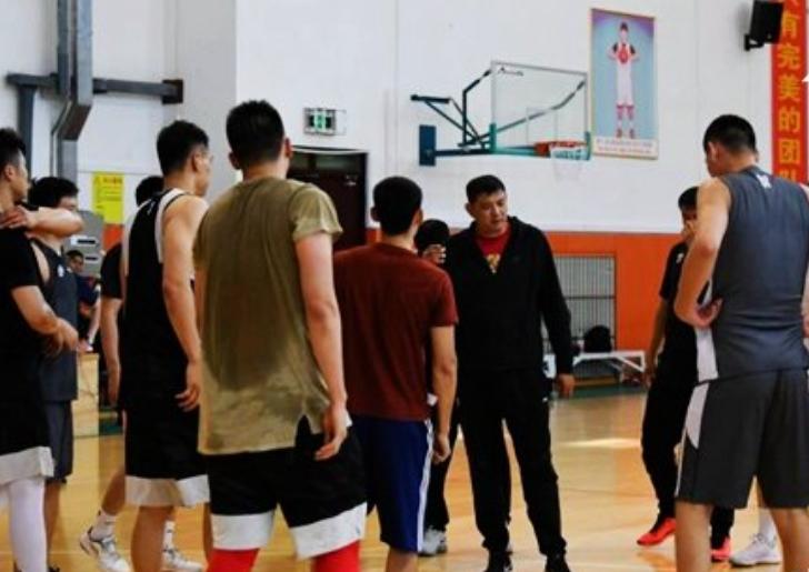 巩晓彬新赛季,巩晓彬参加训练营