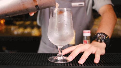 不接受批评的酒水研究所，能喝上全世界的酒