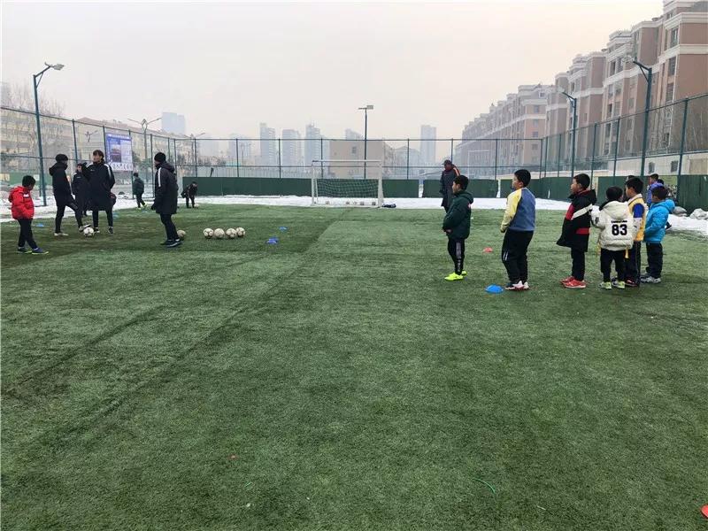 奎文天天向上,天天向上校园足球