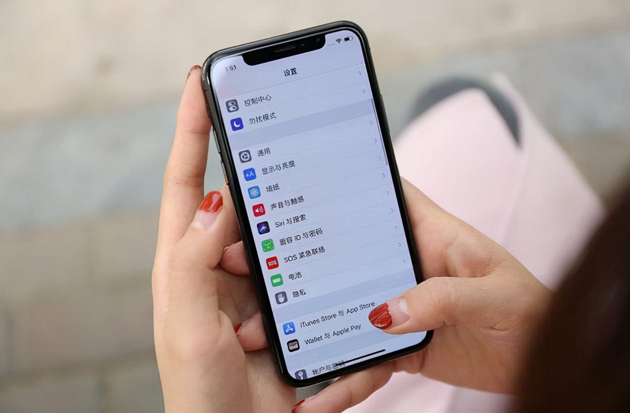 ios15.1解决信号问题了吗,ios15.6.1使用感受