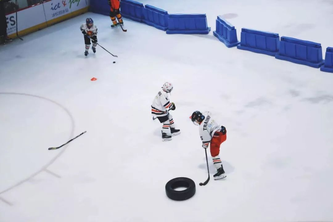 酷炫！圈粉成都娃的这些“贵族运动”到底“贵”在哪？