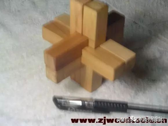 鲁班锁十角图解,鲁班锁三根拼法