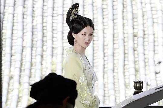 穿越古代娶三妻四妾的小说,穿越回古代能娶三妻四妾吗