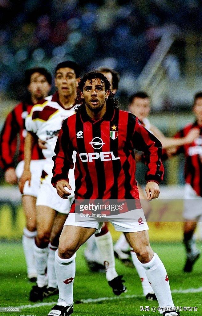 米兰05欧冠大名单,米兰欧冠首发阵容