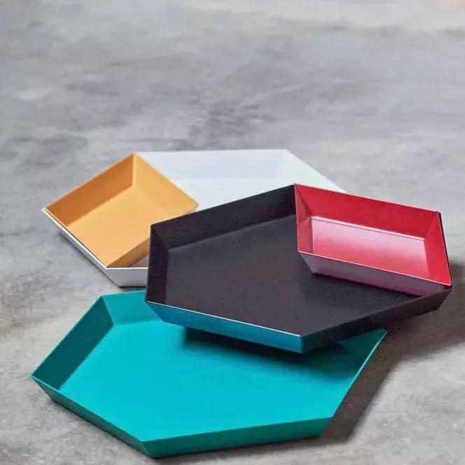 北欧风HAY开了全球最大的新店，咖啡、轻食、绿植空间都搬进来了