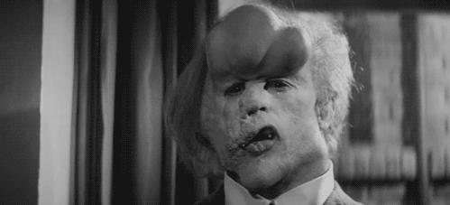 怪病无法直立行走,身患怪病无人能医