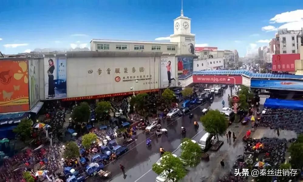 武汉服装批发市场一手货源在哪里,四季青服装批发市场在杭州哪个区