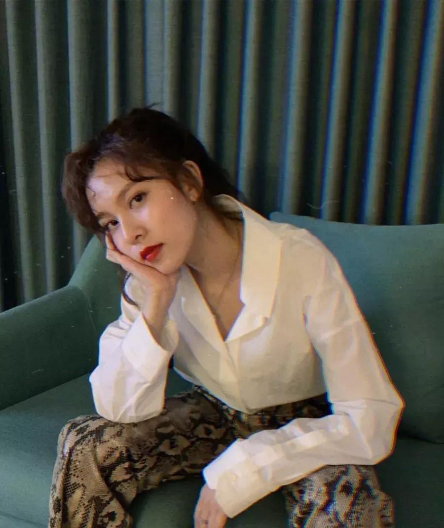 比欧阳娜娜好看的衣服,95后小花欧阳娜娜