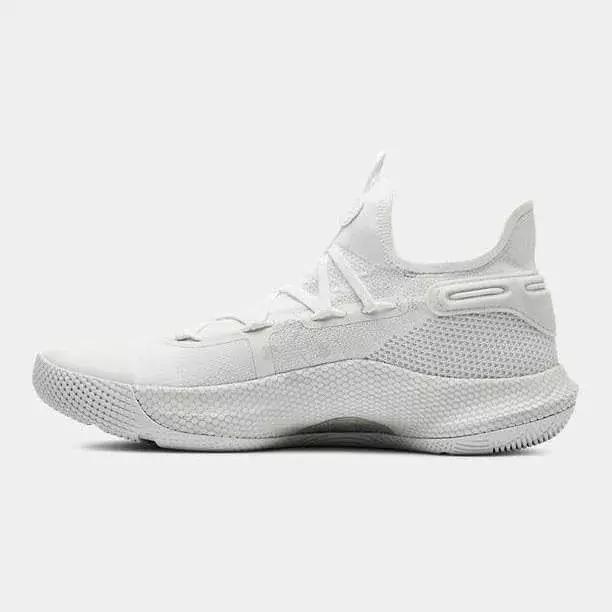 库里4flow鞋底会不会发光,库里hovrsplash蓝色鞋底