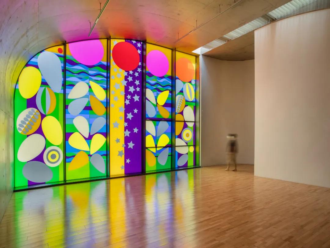 比亚翠兹·米拉塞斯（BeatrizMilhazes）作品亮相于上海龙美术馆