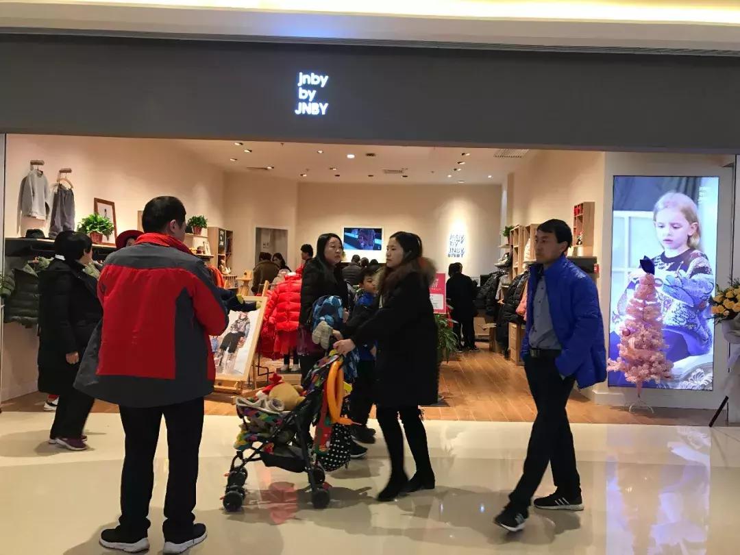 大融城西安实拍,火爆开业现场直击