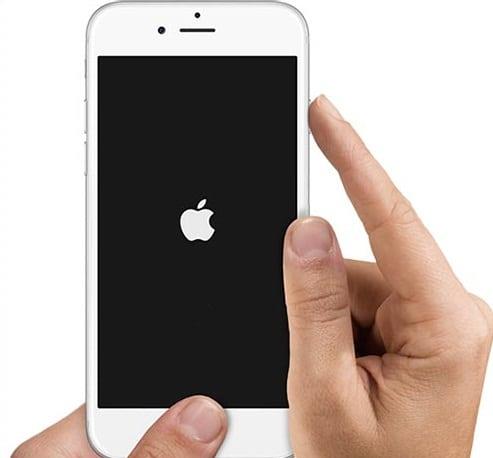 iphone死机了怎么强制开机,iphone12promax死机重启