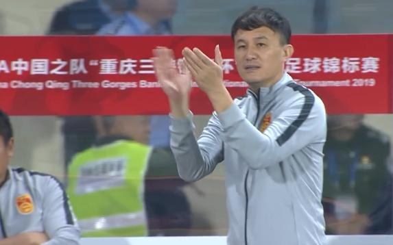 希丁克鲁能国奥,希丁克1人进球视频