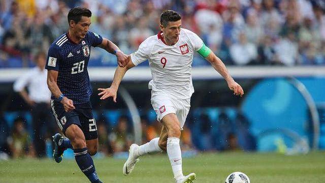 个人进球数相当于阿森纳全队的进球数！超级中锋到底吃亏在哪？