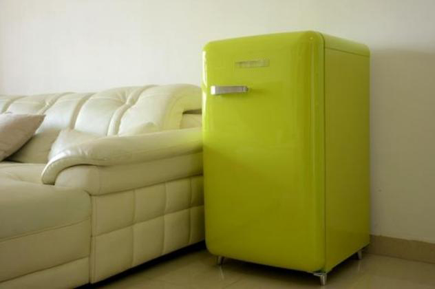 冰箱放客厅怎样才不难看,冰箱如何放置是最好的