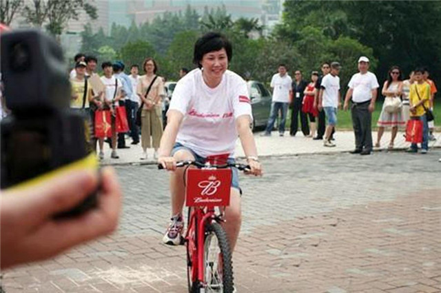 历届女排冠军都是谁,女排曾经连冠功臣