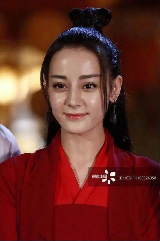 粉底液卡粉浮粉斑驳怎么办,unny粉底液干皮怎么涂不卡粉浮粉