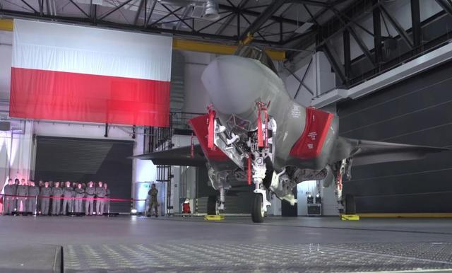 缇庡浗璁㈣喘f35椋炴満,缇庡浗涔伴鏈篺35