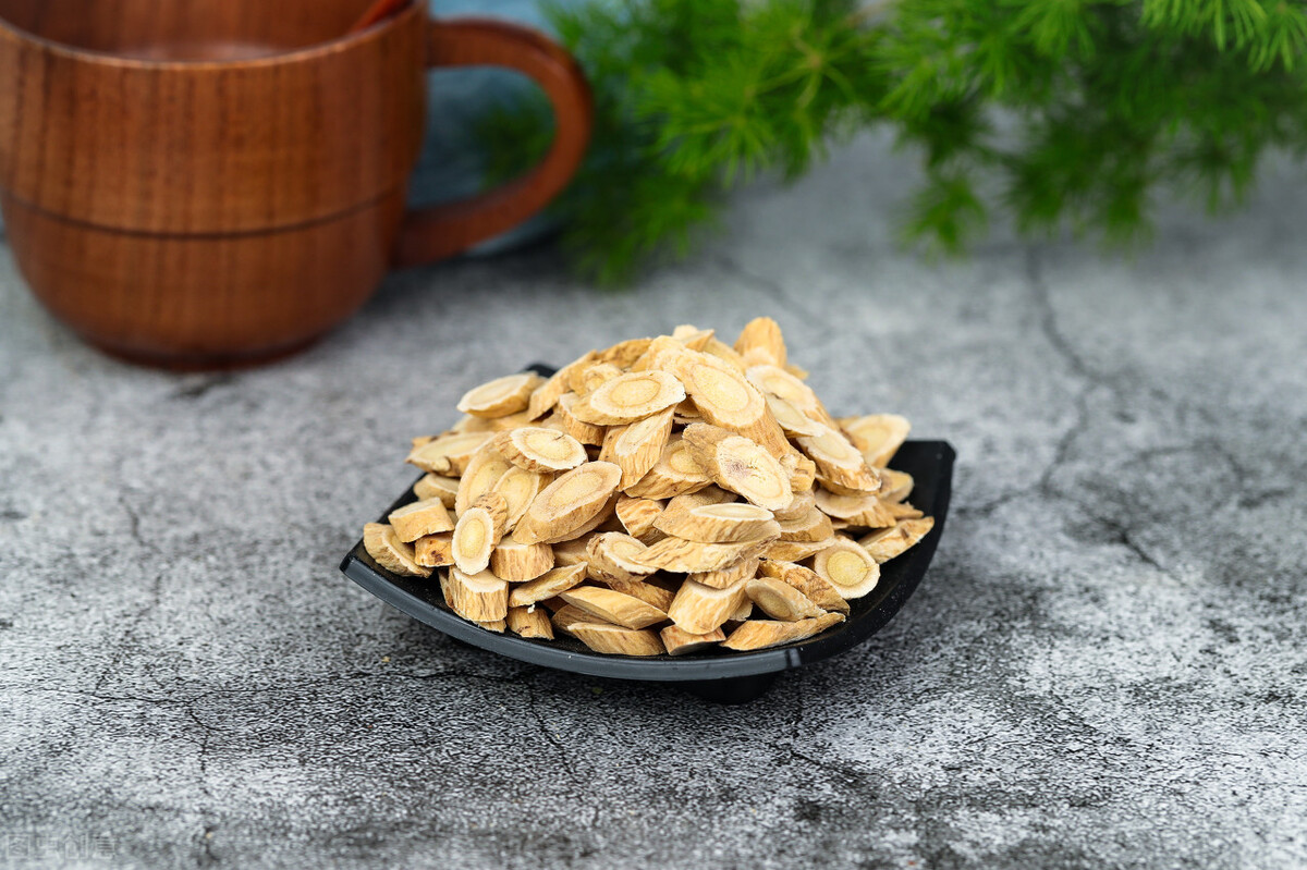 茯苓僵蚕黄芪川芎外敷的功效,黄芪黄连黄柏外敷怎么敷