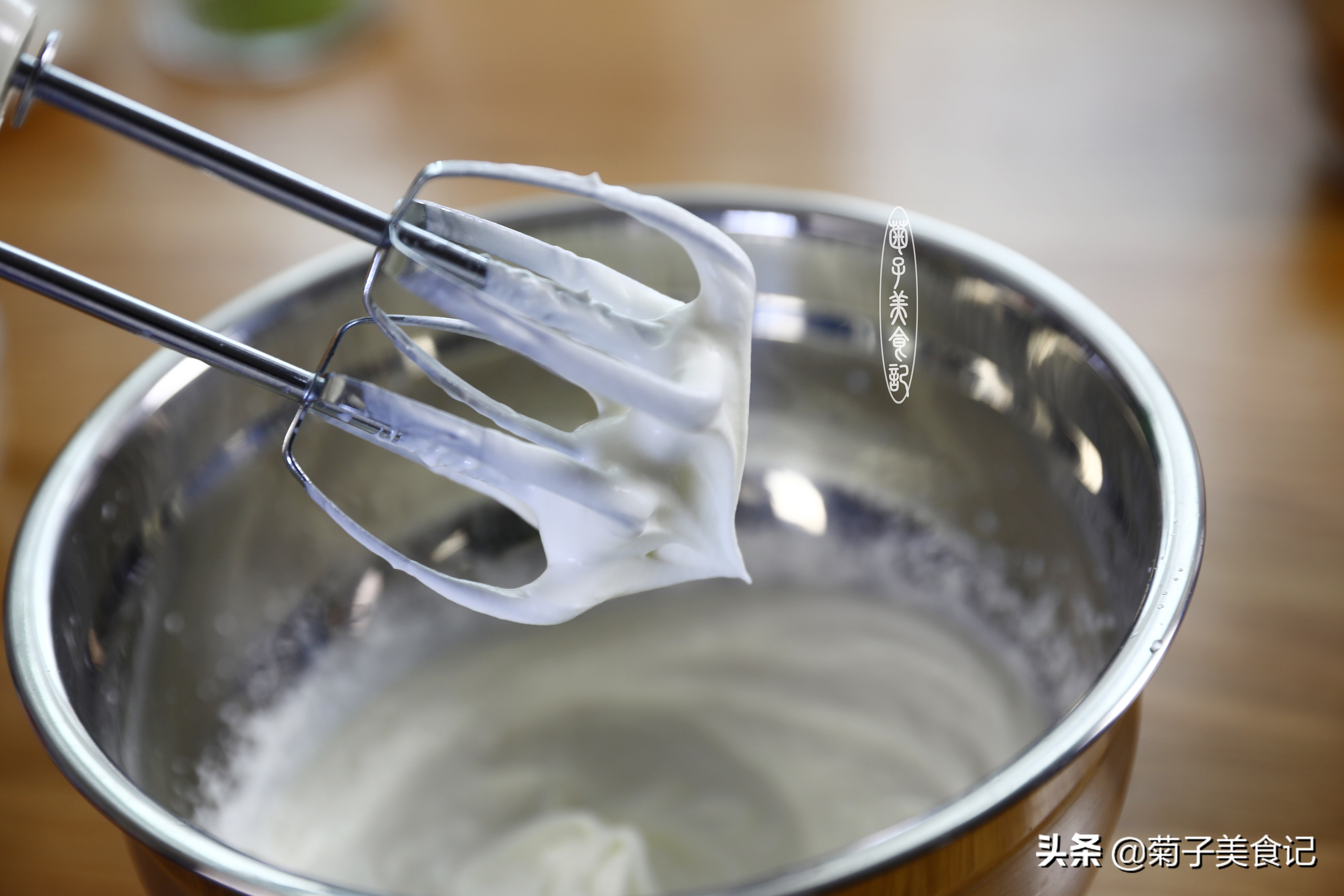 超级美味的抹茶蛋糕,夏季甜点清新抹茶慕斯