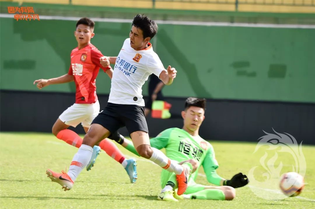 广州恒大武汉卓尔最新比赛,广州恒大对武汉卓尔的比赛直播