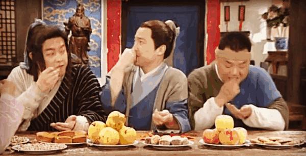 纳尼？为什么日本人不会嗑瓜子？看到中国人单手“吃”惊呆！