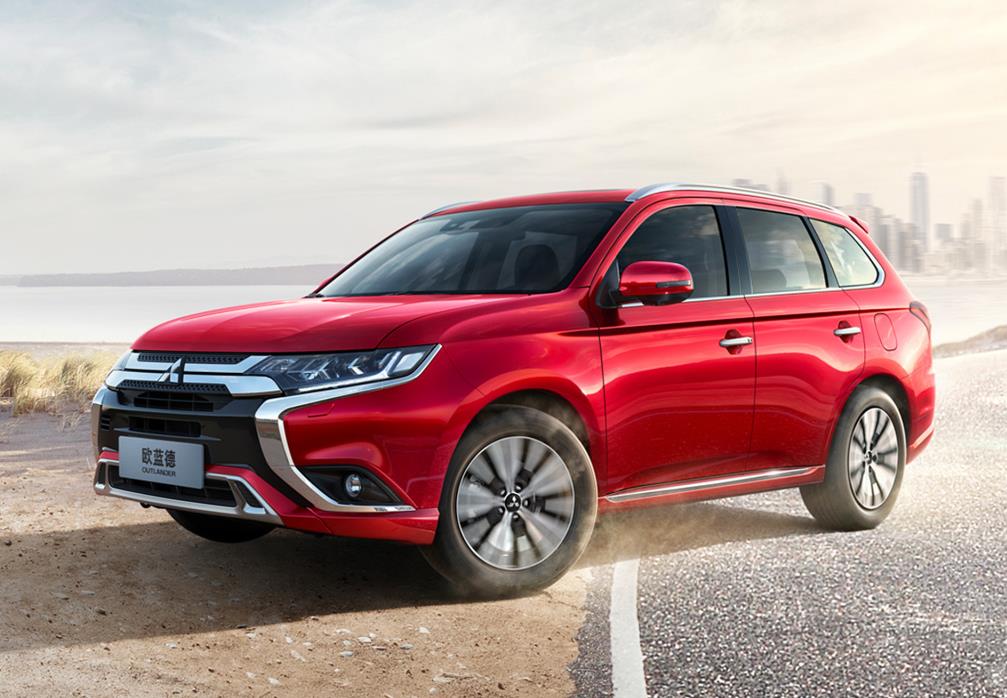 欧蓝德命真硬！月销稳在4296台，网友：大排自吸+四驱，快稀缺了