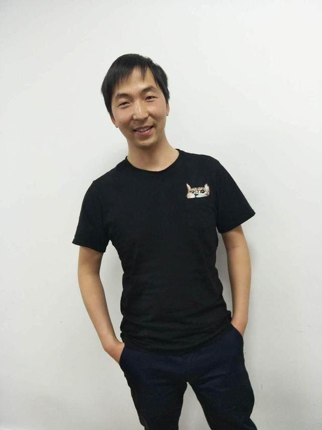 女子卖表一夜暴富,博士卖手表赚千万